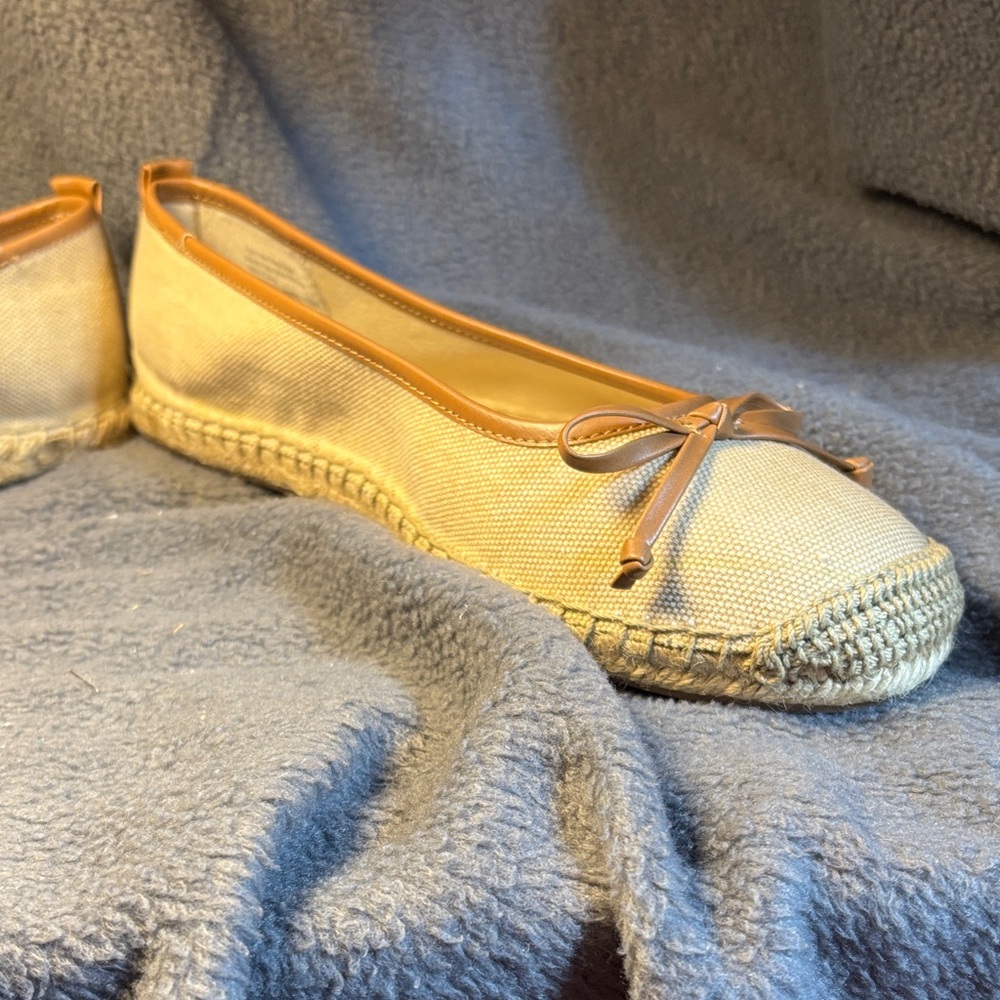 Franco Sarto Cream and Tan Espadrilles - Picture 2 of 8